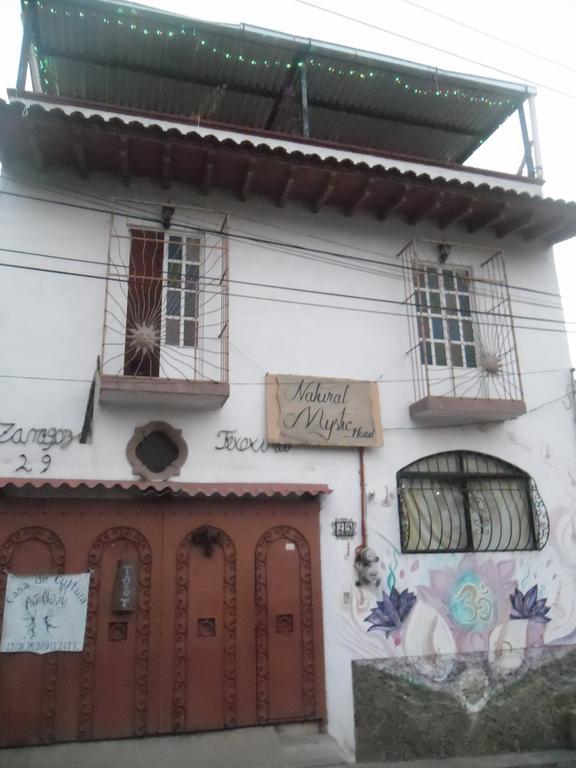 Natural Mystic Hostal Tepoztlán Kültér fotó